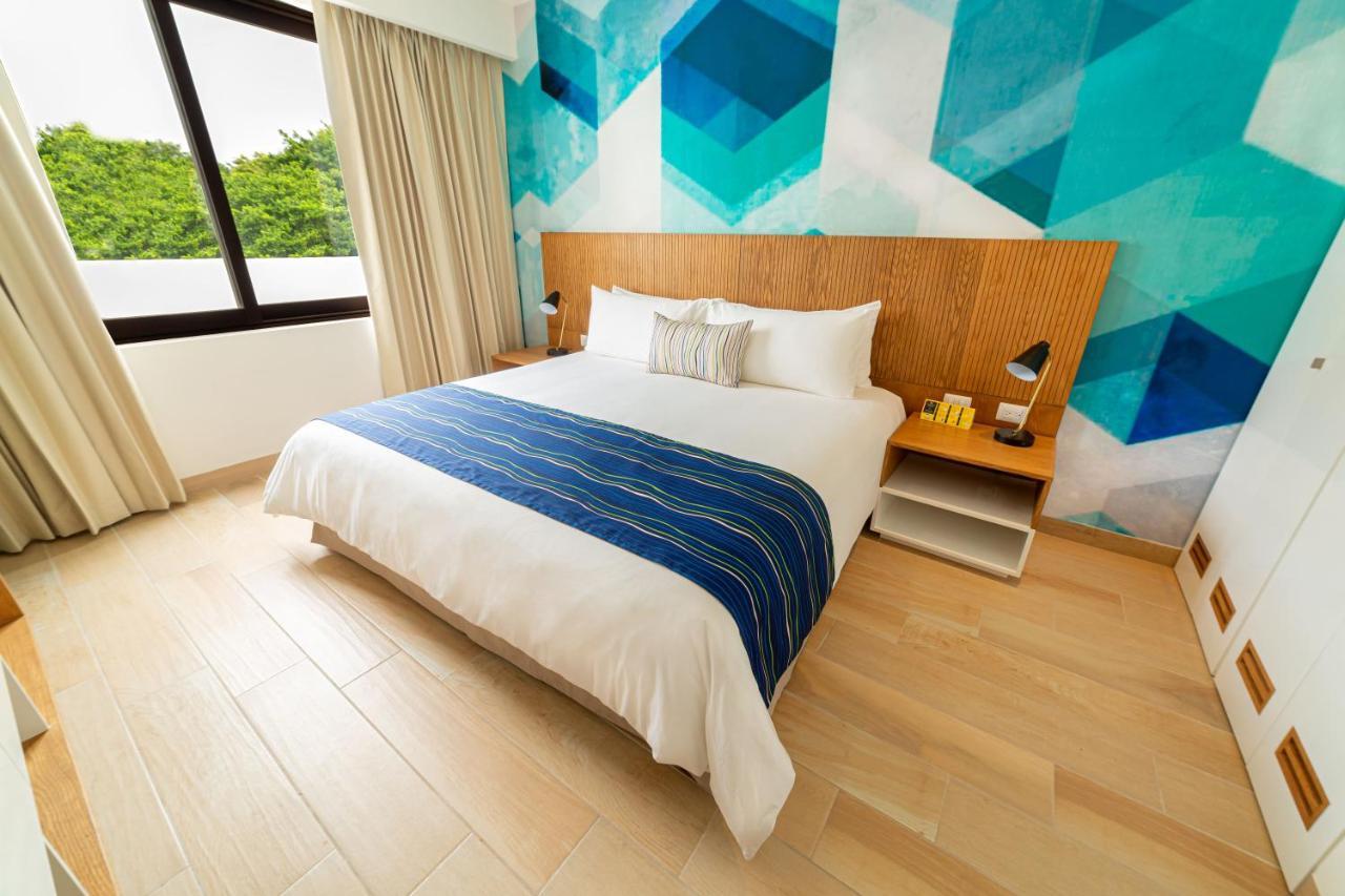 Tu Paraiso Privado- Lahun Suites Playa Del Carmen Ruang foto